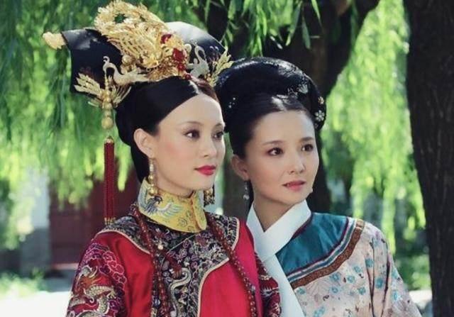 康熙雍正喝酒聊天,雍正妻子途经此地,康熙所言