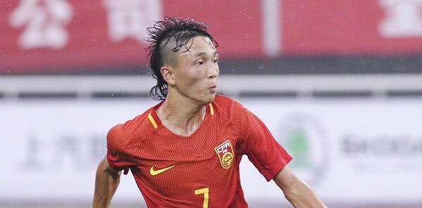 万达留洋小将现状,13人加盟大连一方,叛将效