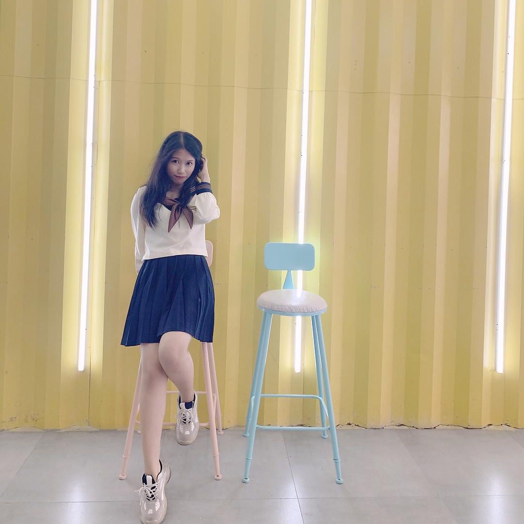 不劳而获劳小姐