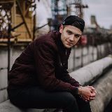 搞笑吧亚历山大