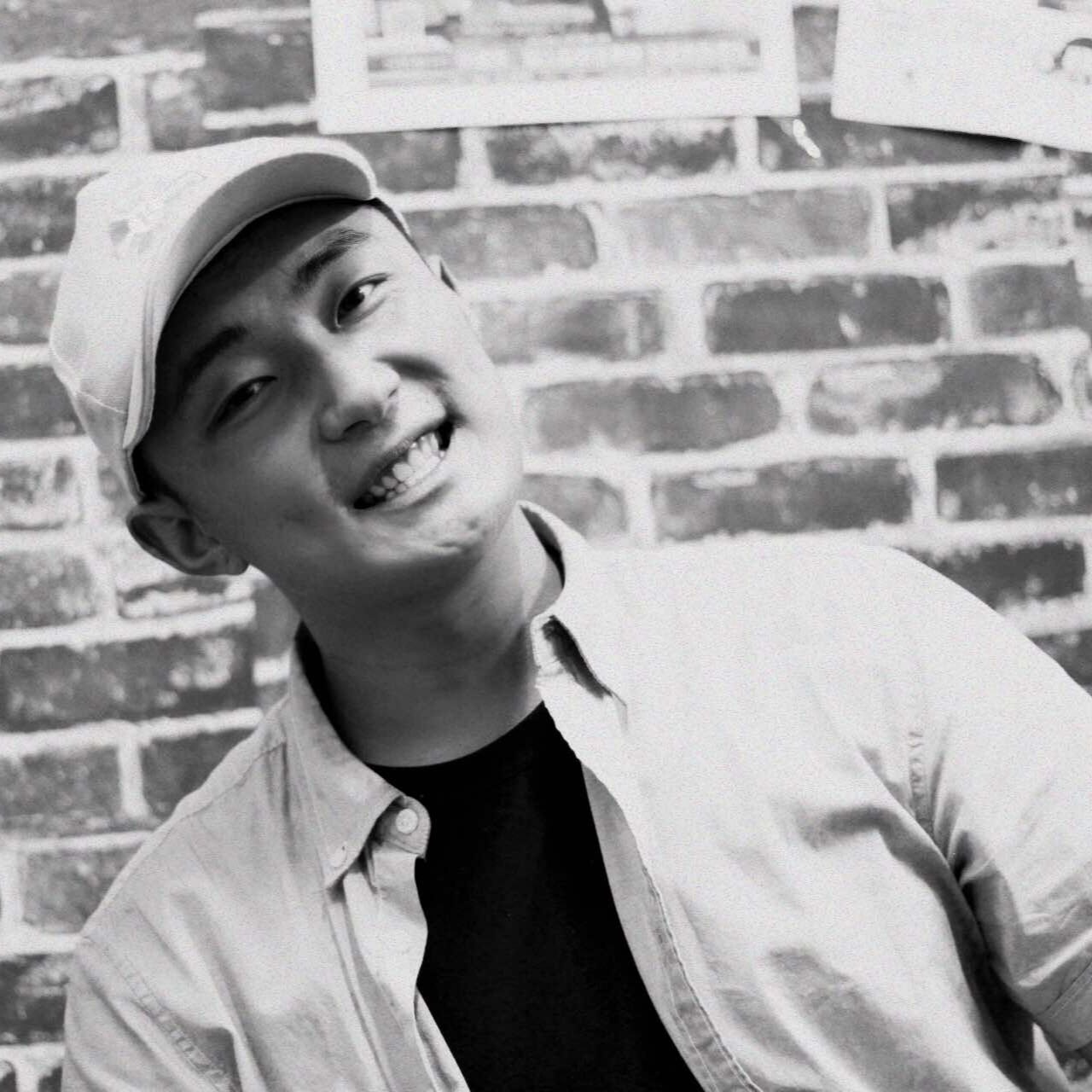 爱说历史的小伙