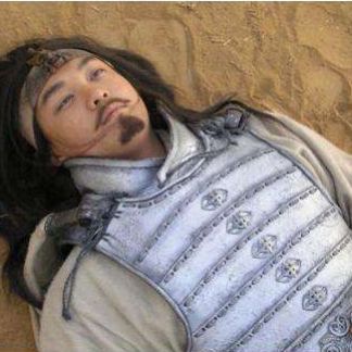 历史都付笑谈中