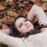 拈花一笑解卿愁