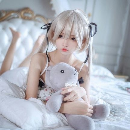 小仙女嘴里的棒棒糖