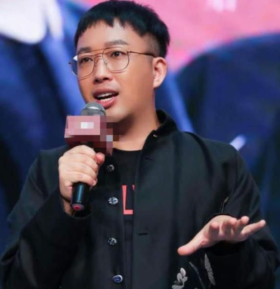 ��������������Ǹ�󣬴Ӵ�����Ȧ���޳�Ϯ��