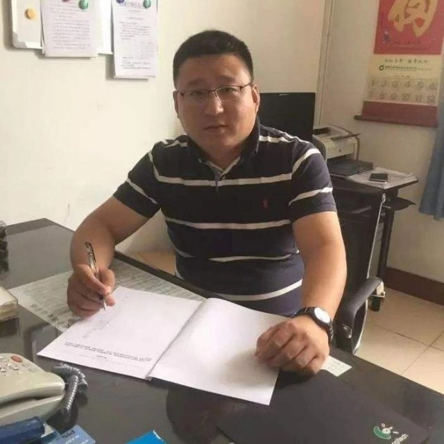 佳大小王驻村路