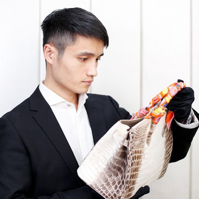 安洁利奢侈品鉴定师田哥