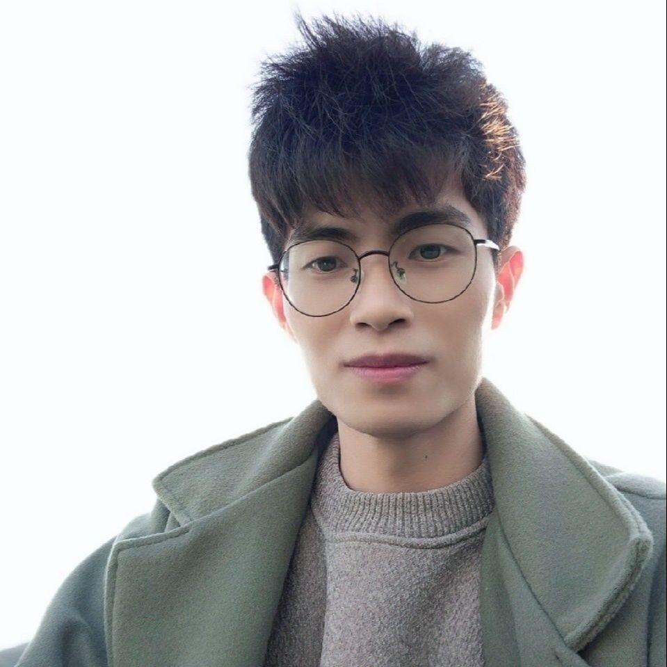 数学教研组长朱老师