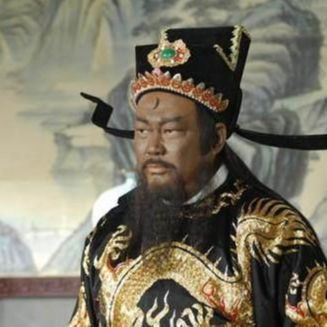 送花小哥哥讲历史故事