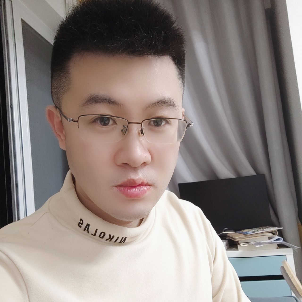 琰总