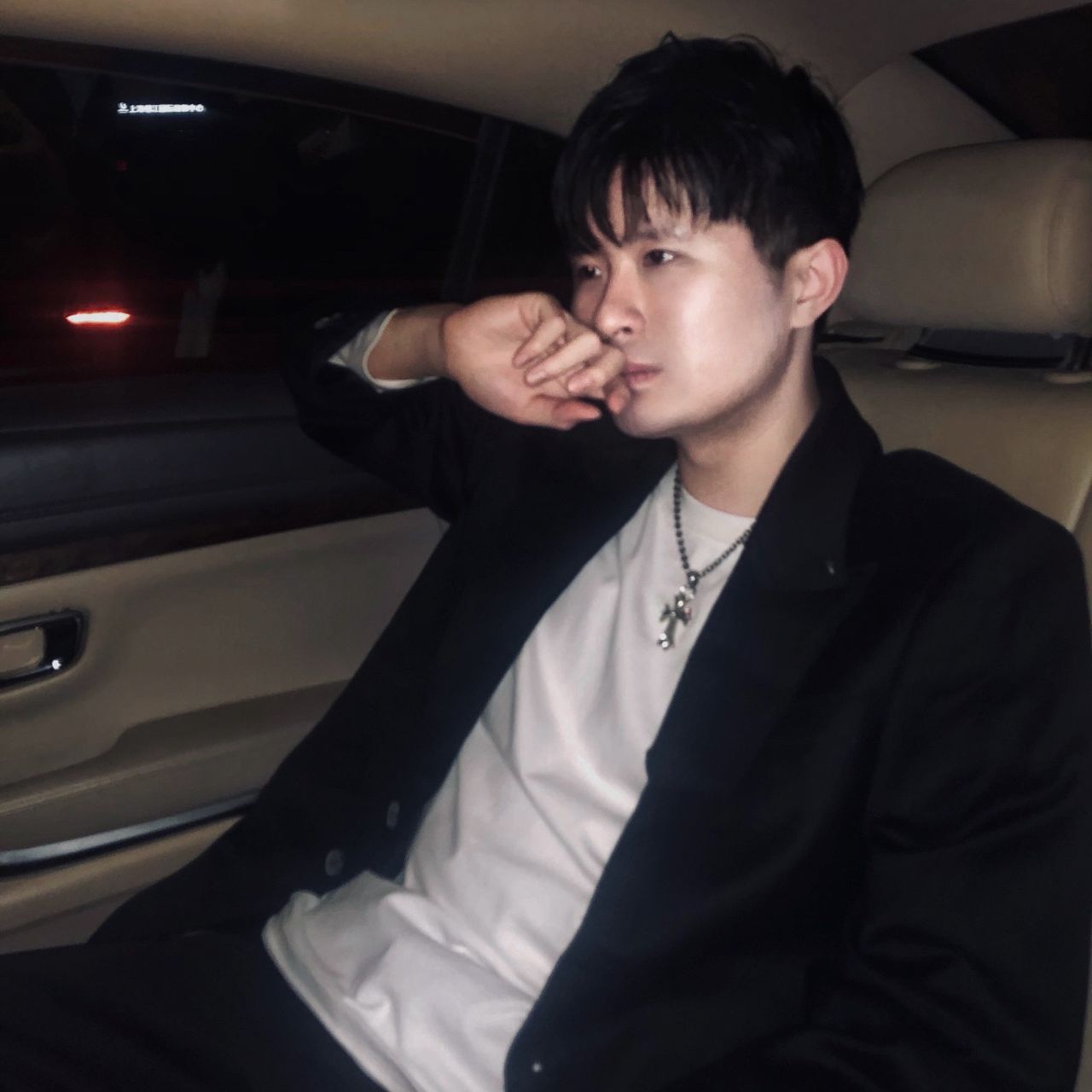 毛毛哥情感研究所