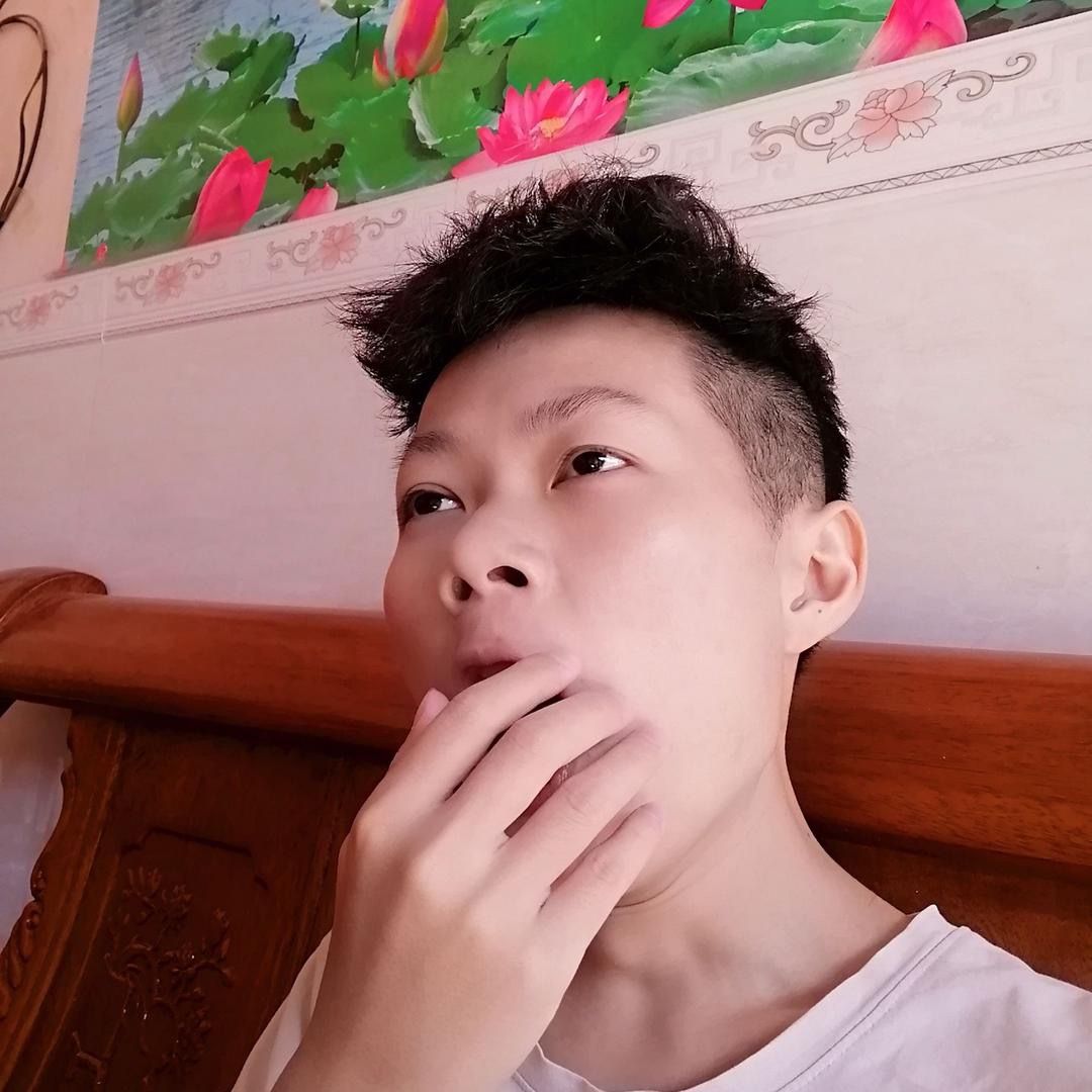 魔术小老弟