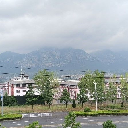 昀燃
