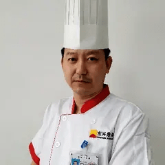 美食制作者庞师傅