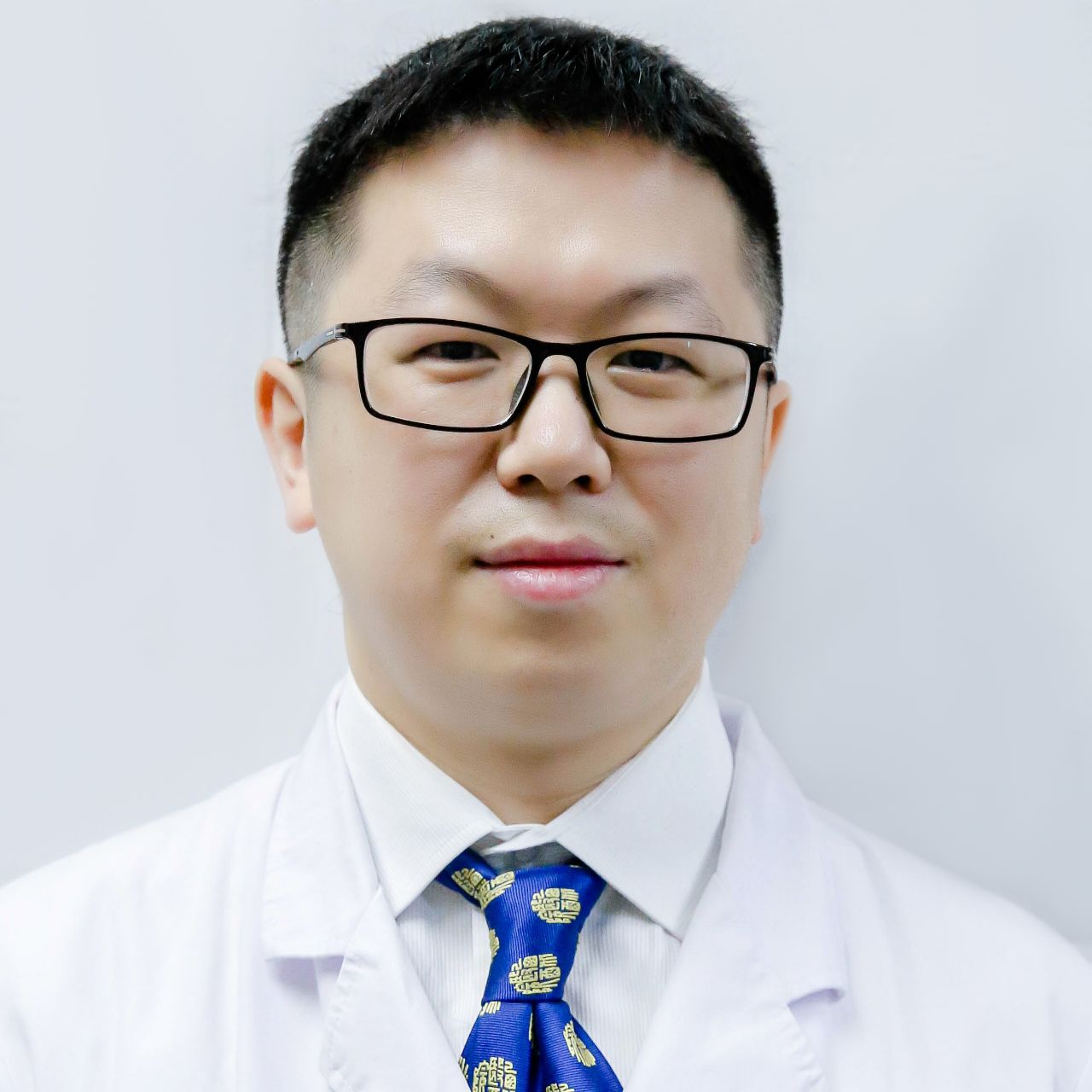 骨科大夫倪建龙