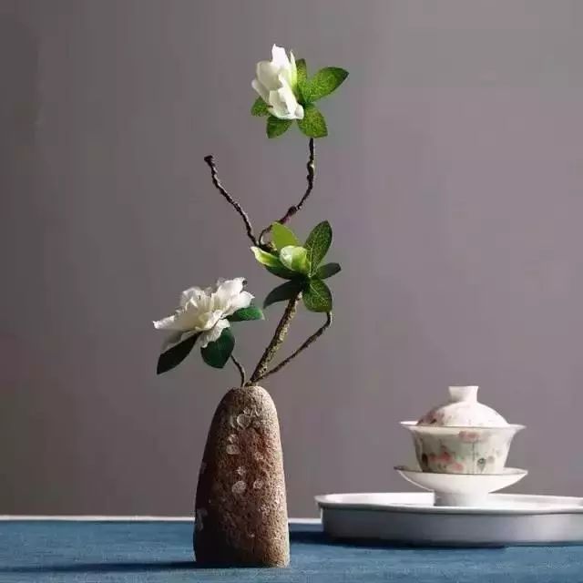 禅意插花唯美图片