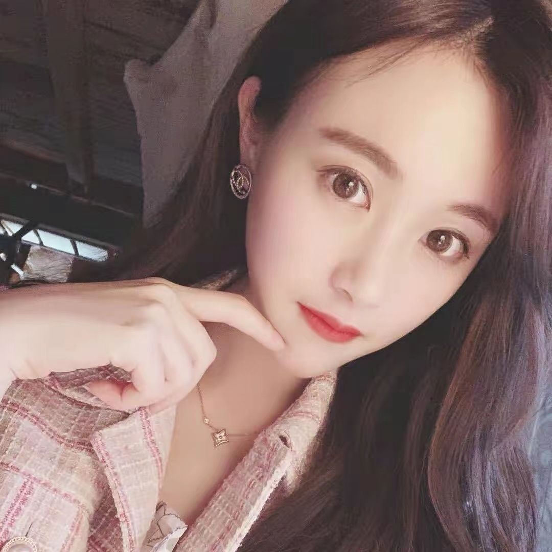 小包几脸