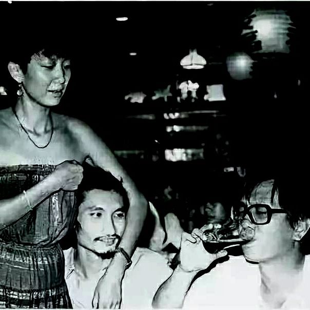 谁来跟我干杯