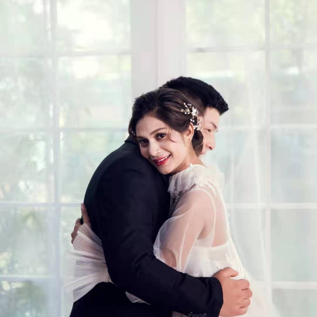 中巴夫妻娜丝拉