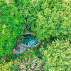 弥勒半山温泉君