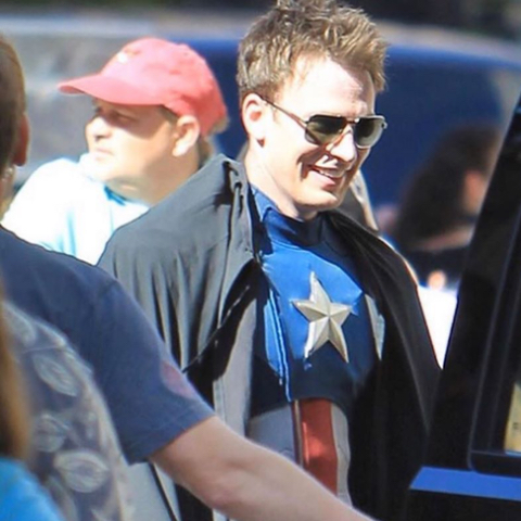 狮嘴吐得出象牙