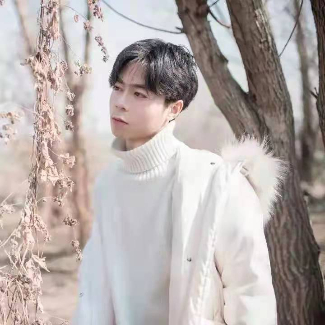 摄影讲师李小龙呀