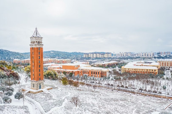 云南大学校园图片图片