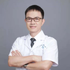 耳鼻喉科专家王医生