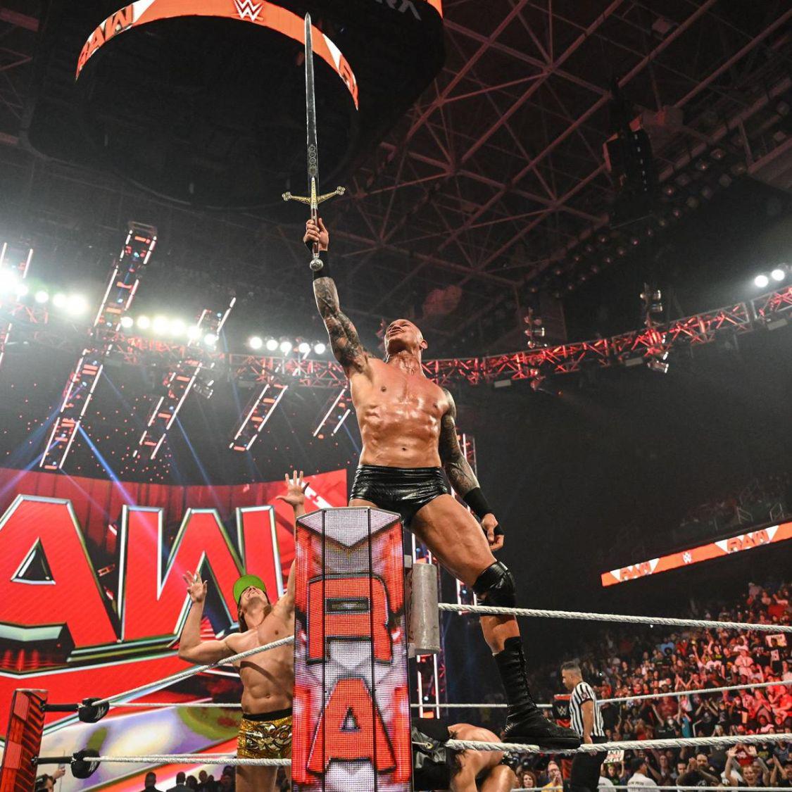 WWE今天RAW上的6个暗示：科迪将迎来首败？子弹帮两大头目重组？