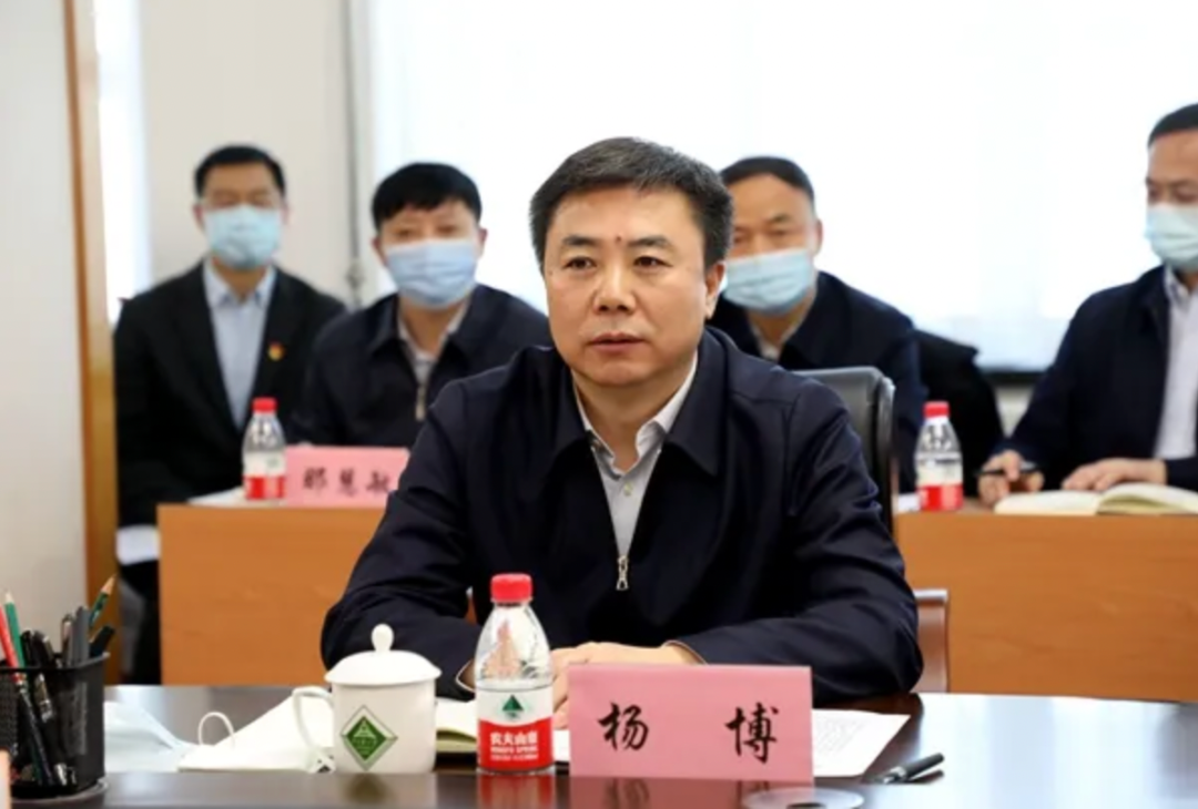 两名内蒙古籍官员当选黑龙江省省委常委