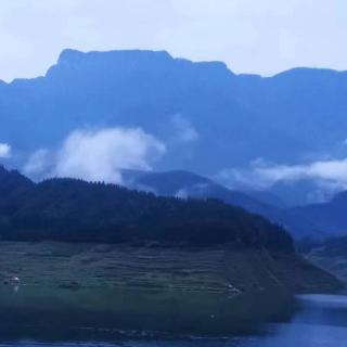 蜀山烟雨