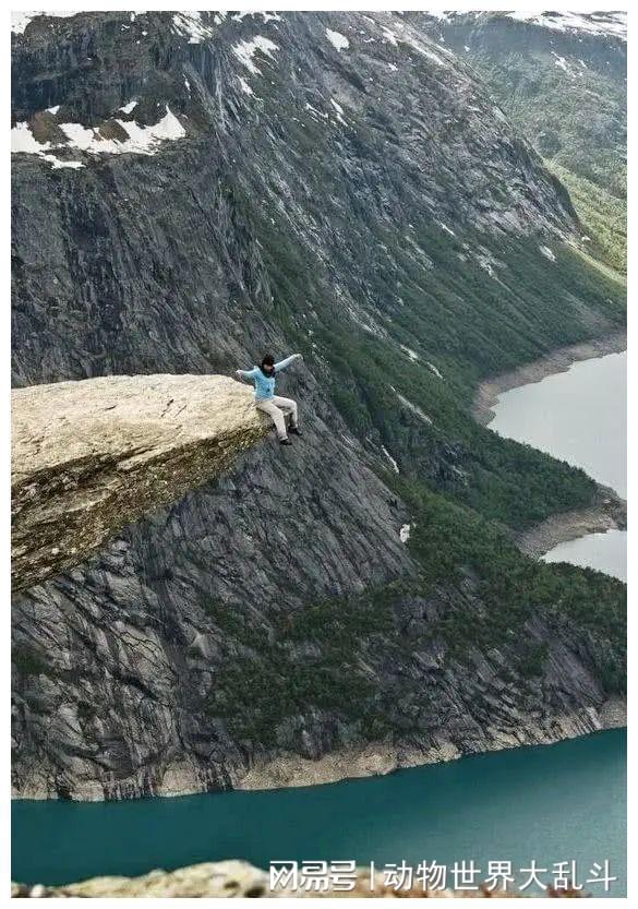 世界最惊险的十大风景图片