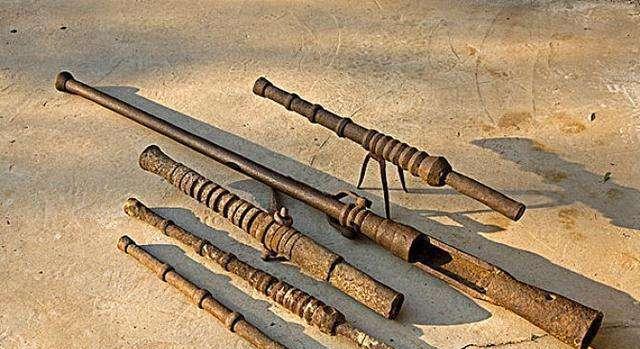 清朝军工世家戴梓研发出可28连发的火铳却遭人诬陷流放至死