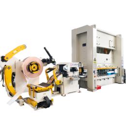 晋志德冲床送料机