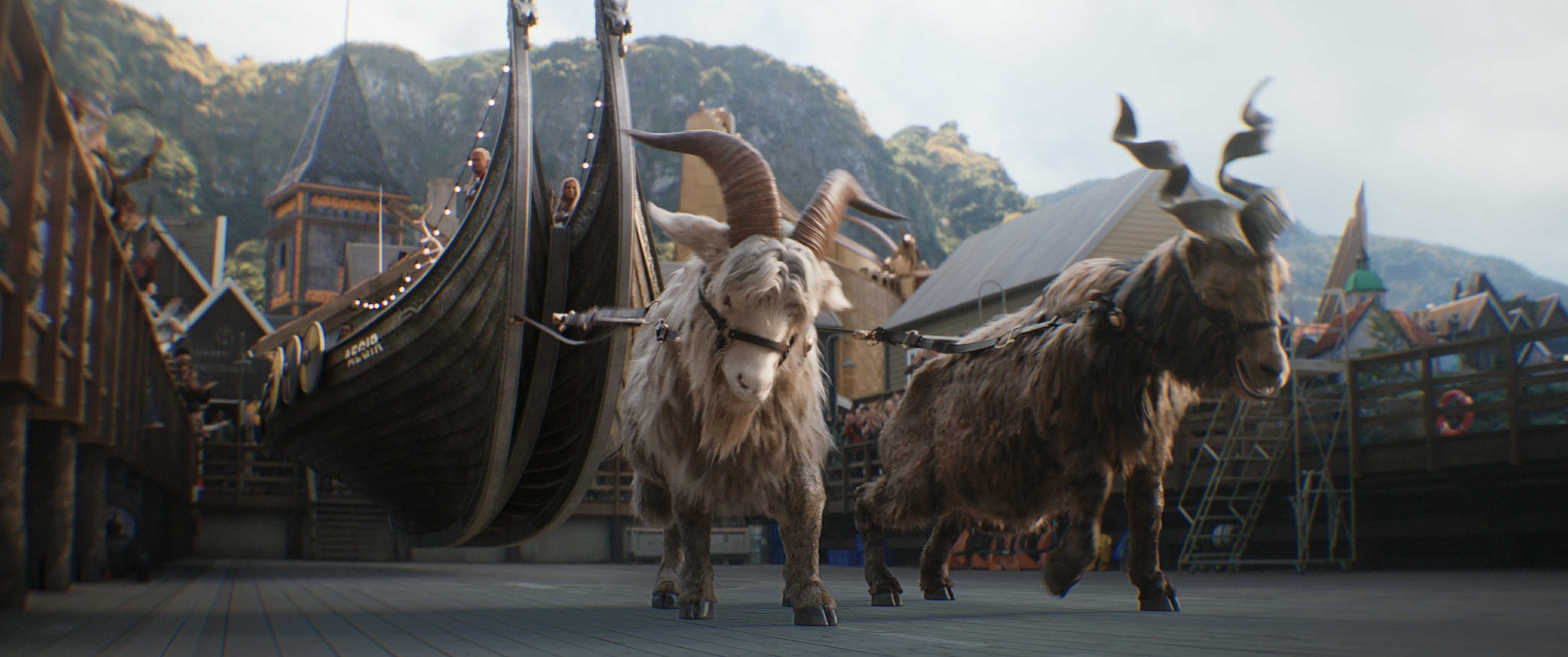 《雷神4》，导演表现有失水准，但那两只鬼叫的山羊太洗脑了！