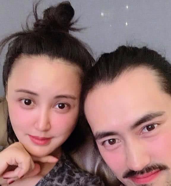 袁弘:与胡歌多年挚友,迎娶二婚张歆艺,如今事业有成家庭美满