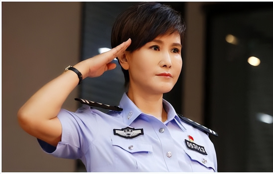 警中警美人如玉的演员图片