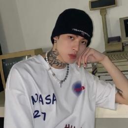 娱乐圈的呆呆郎
