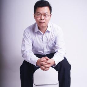 管理咨询顾问牛东方