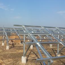 神龙拜耳光伏支架厂