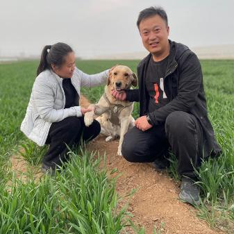 晓丽一家人