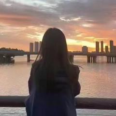 巧笑倩兮美目盼兮