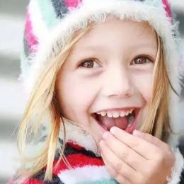 笑一笑才能百年少