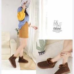 不哭不闹不炫耀妮妮儿