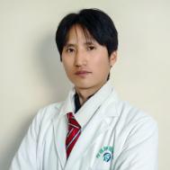 肿瘤极客曾红冬医生