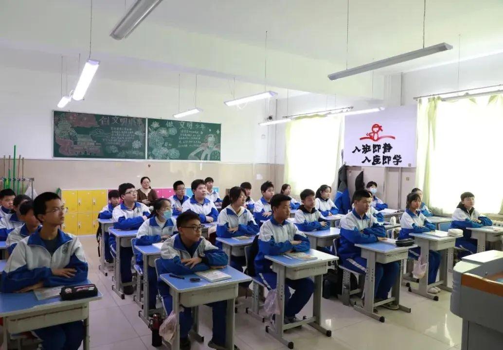 双鸭山市第二中学图片