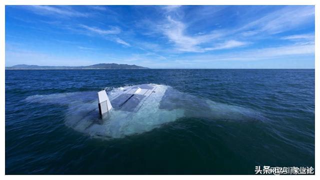 美国和澳大利亚推出水下无人潜航器蝠鲼和幽灵鲨