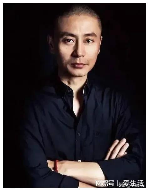 李雪导演,正值壮年,是国内电视剧界的新锐导演