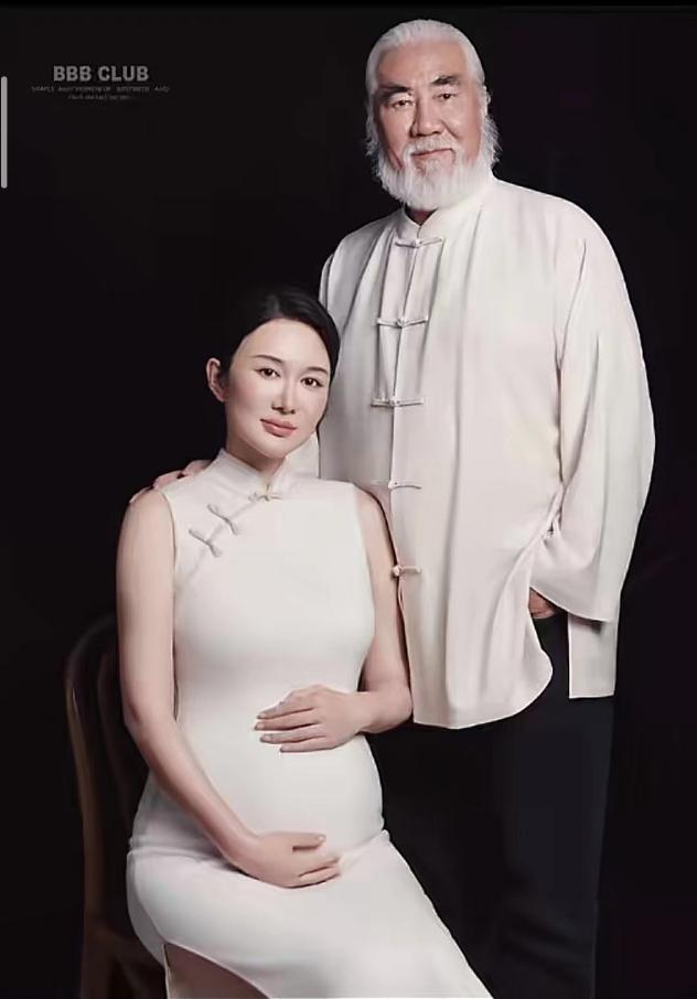 张纪中老婆是连云港人图片