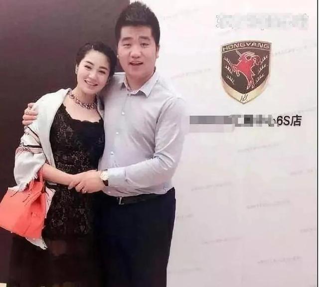 毕畅和老公结婚照图片图片